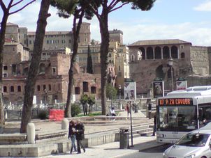 Roman Ruins Ancient Rome Walking Tour includes Colosseum, Roman Forum, Trevi Fountain and Pantheon
