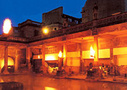 Windsor, Stonehenge and Torchlit Tour of The Roman Baths