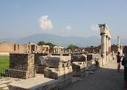 Pompeii Tours & Day Trips