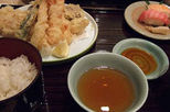 Tokyo Night Tour with Japanese Dinner
