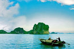 Halong Bay 3-Day Junk Boat Cruise aboard Jewel of the Bay