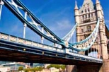 Private London Bridge to the Tower Photography Walking Tour