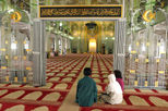 Kampong Glam and Sultan Mosque Morning Walking Tour, Singapore day tours