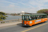 Save 10%: Washington DC Super Saver: Hop-on Hop-off Trolley and Monuments by Moonlight Tour by Viator