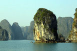 Halong Bay Small Group Adventure Tour including Cruise, from Hanoi